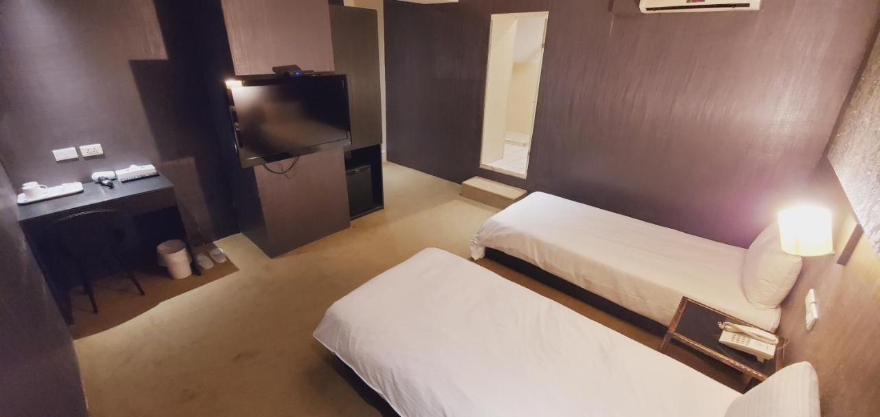 Gugis Inn Taipei Bagian luar foto